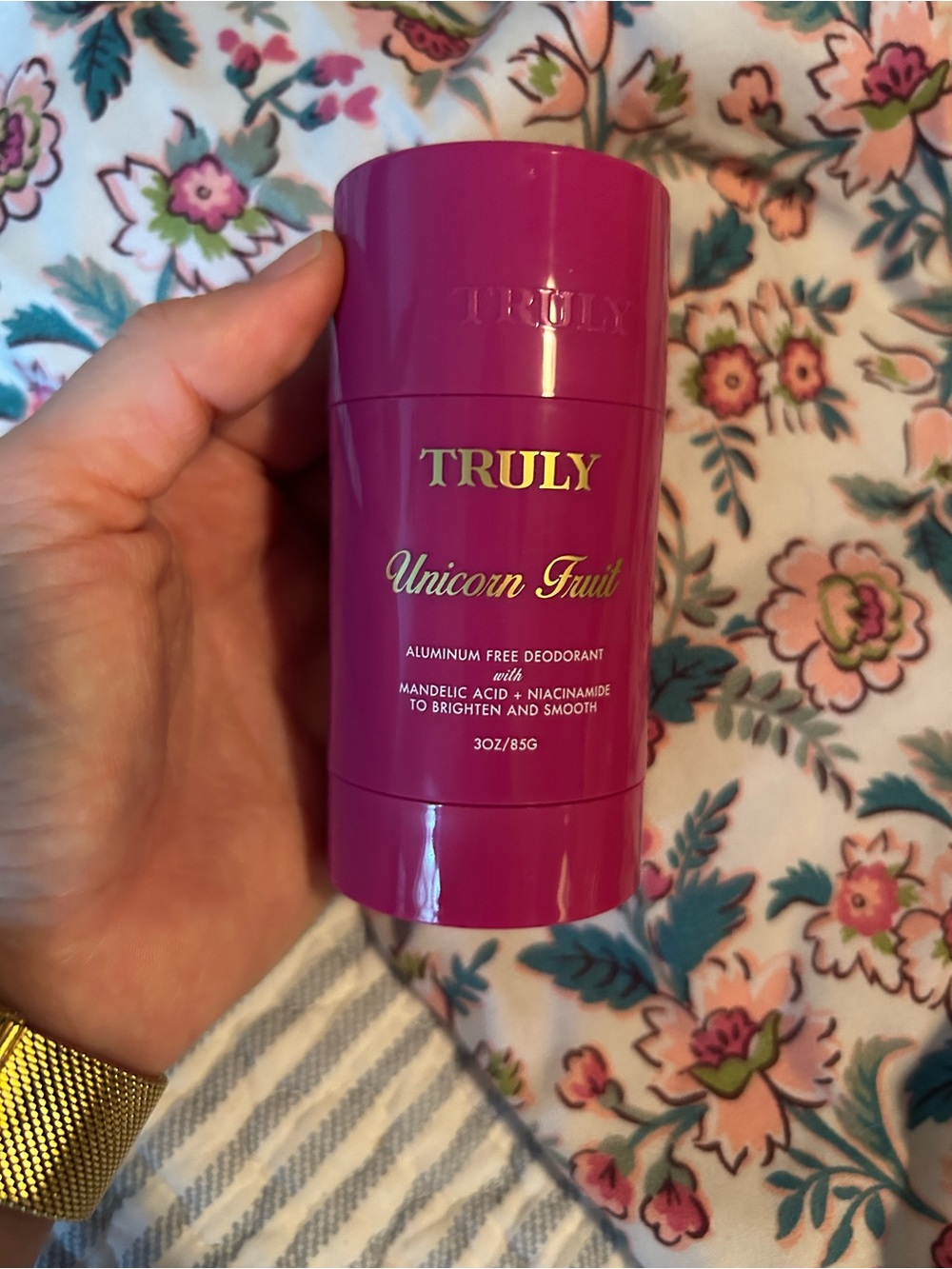 TRULY Unicorn Fruit Deodorant Stick - Hot Pink